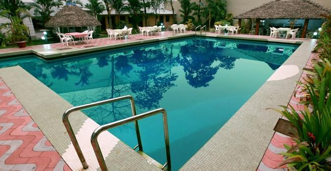 Alleppey Prince Hotel Alappuzha Екстериор снимка