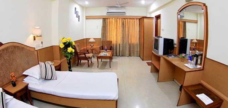Alleppey Prince Hotel Alappuzha Екстериор снимка