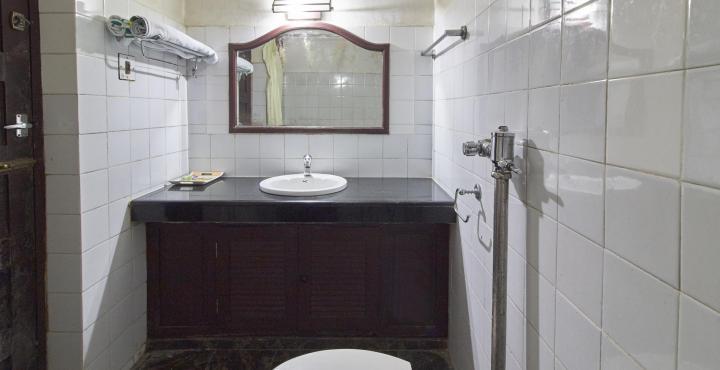 Alleppey Prince Hotel Alappuzha Екстериор снимка